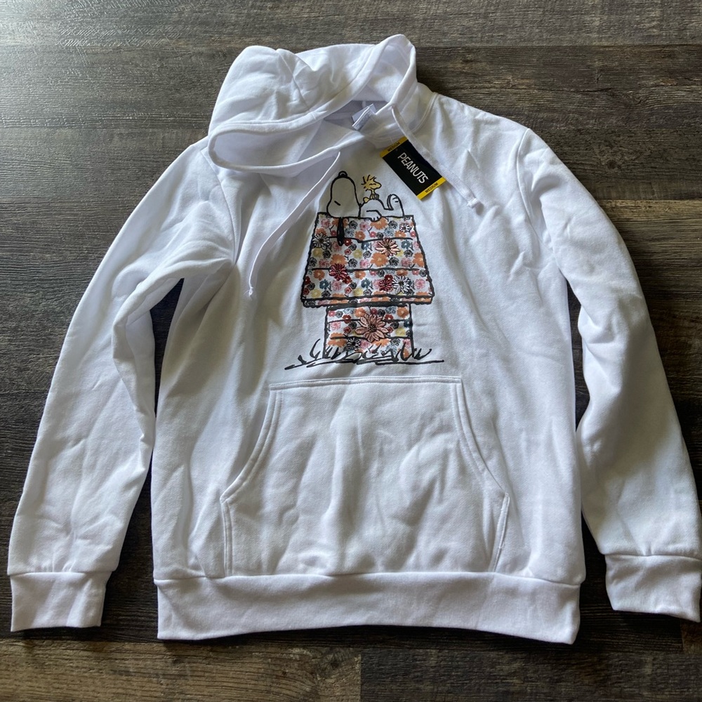 embroidered peanuts sweatshirt